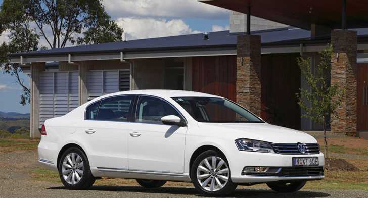 2012 VOLKSWAGEN PASSAT
