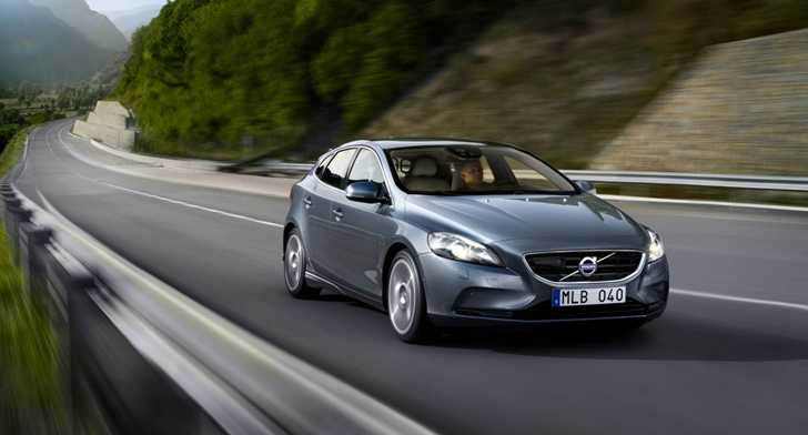 2012 VOLVO V40