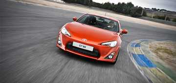2012 TOYOTA