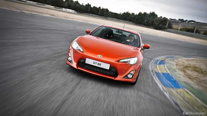 2012 TOYOTA