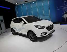 Hyundai ix35 Hydrogen Fuel Cell On-Sale
