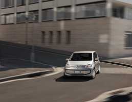 2012 NISSAN