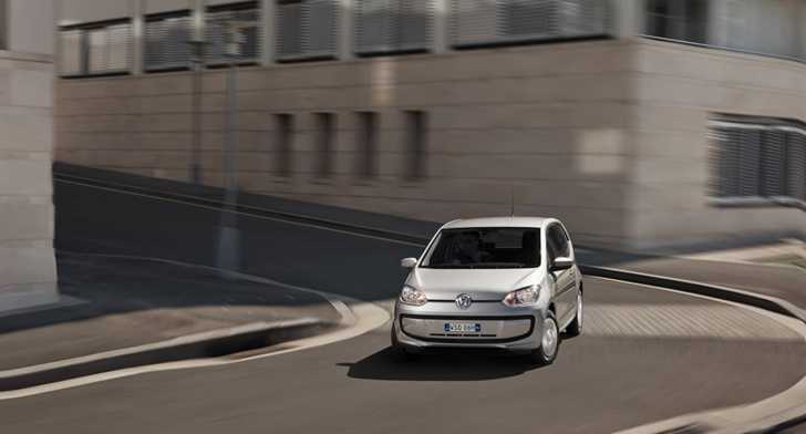 2012 NISSAN