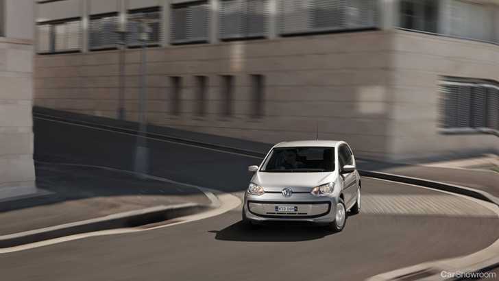 2012 NISSAN