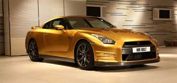2012 NISSAN GT-R