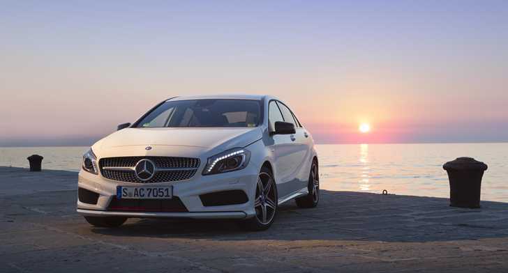 2012 MERCEDES-BENZ