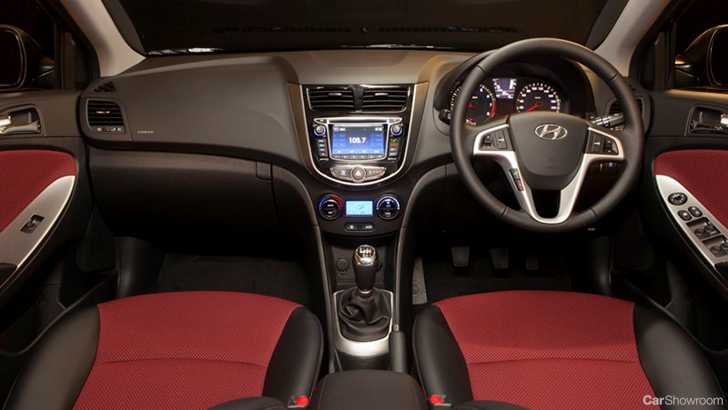 2012 HYUNDAI