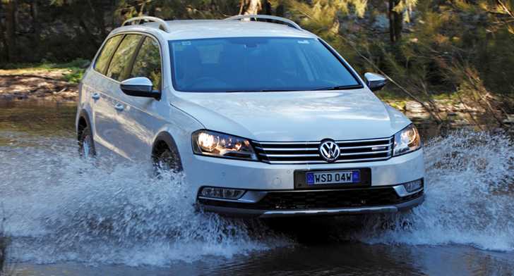2012 VOLKSWAGEN PASSAT 4D WAGON