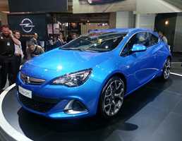 2012 OPEL ASTRA