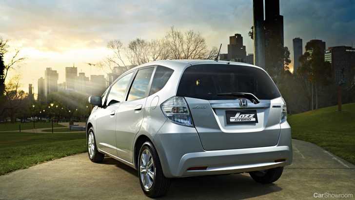 2012 HONDA JAZZ