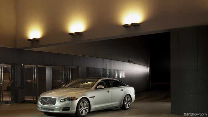 2012 JAGUAR