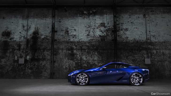 2012 LEXUS