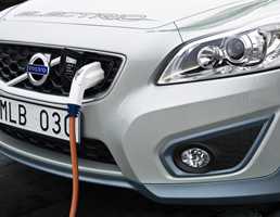 Volvo Testing On-Board Fast-Charger 