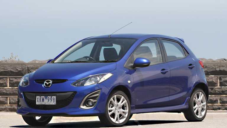 2012 MAZDA MAZDA2