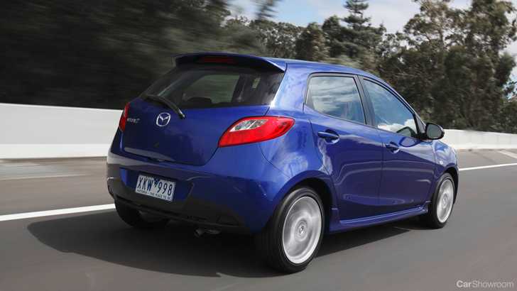 2012 MAZDA MAZDA2