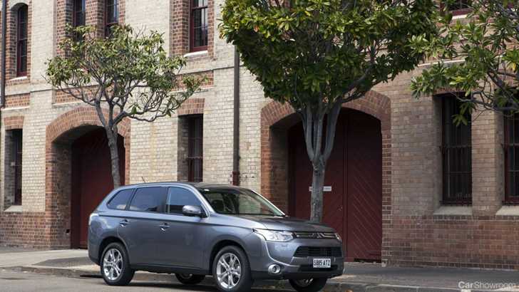 2012 MITSUBISHI OUTLANDER