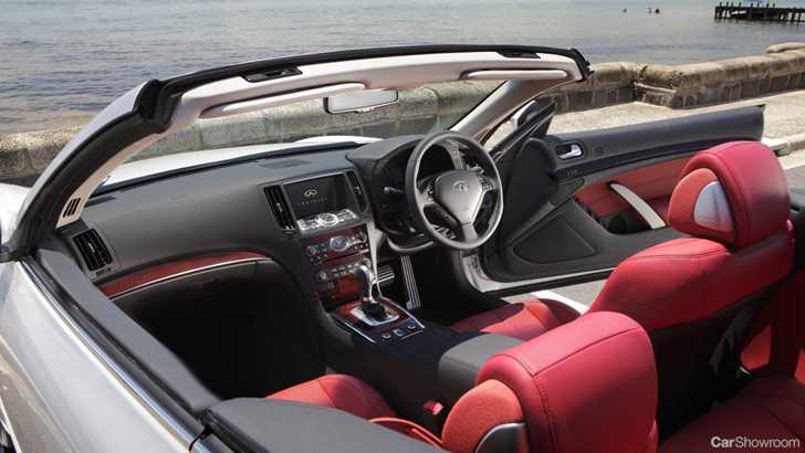 2012 INFINITI