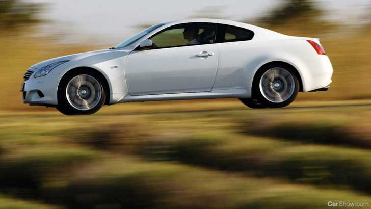 2012 INFINITI
