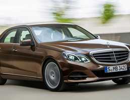 2012 MERCEDES-BENZ E200
