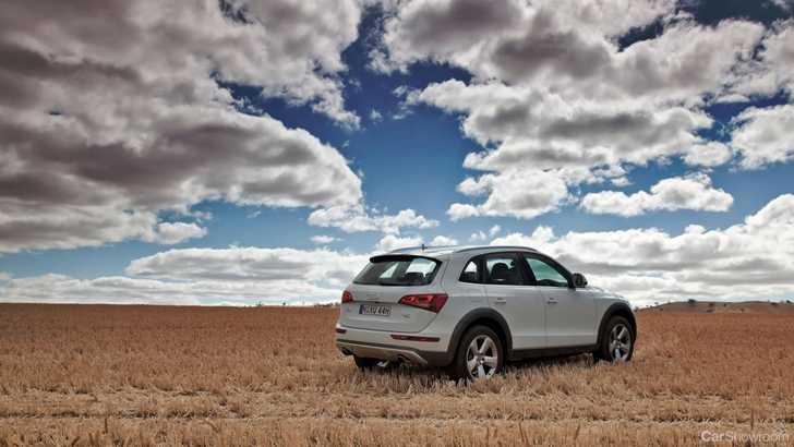 2012 AUDI Q5