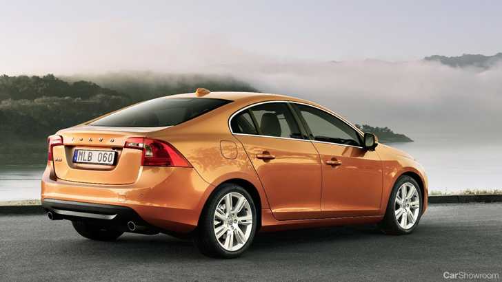 2012 VOLVO