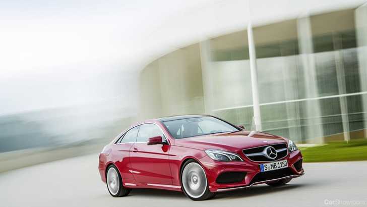 2012 MERCEDES-BENZ E200