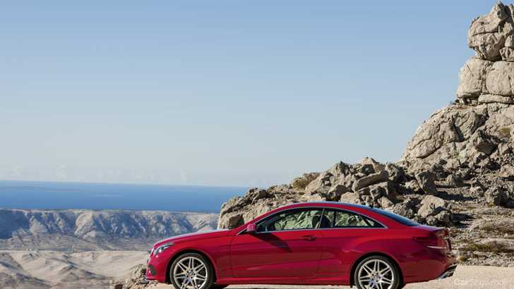 2012 MERCEDES-BENZ E200