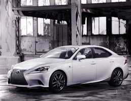 2013 LEXUS