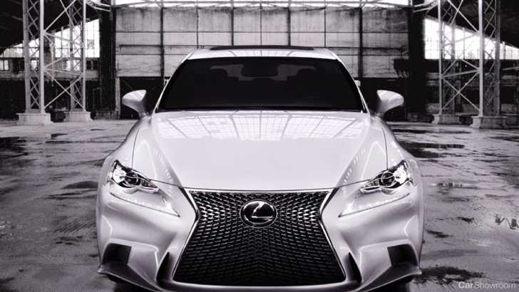 2013 LEXUS