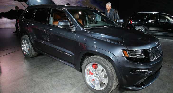 2013 JEEP GRAND CHEROKEE SRT 8 4X4
