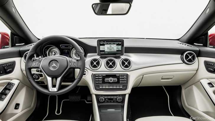 2013 MERCEDES-BENZ
