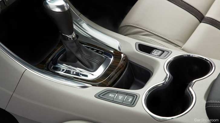 2013 HOLDEN COMMODORE
