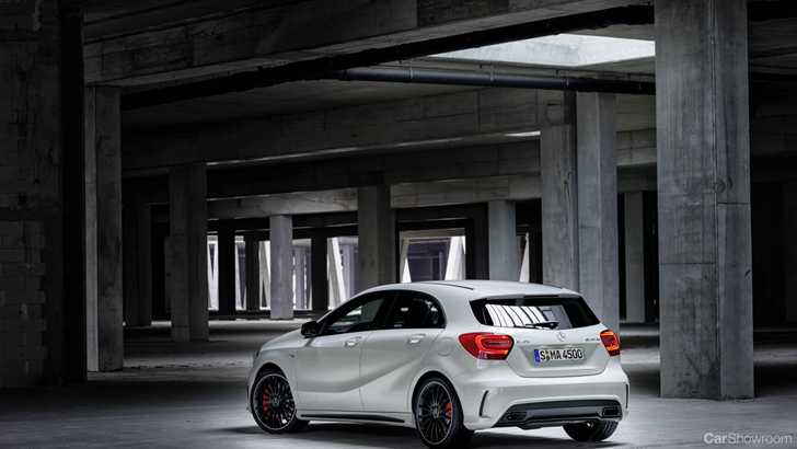 2013 MERCEDES-BENZ