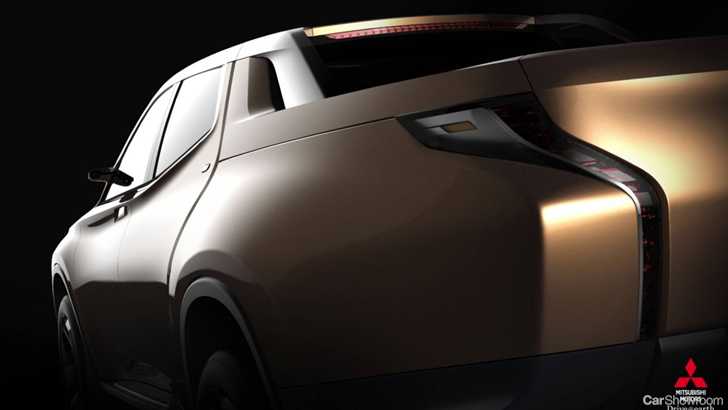 2013 MITSUBISHI