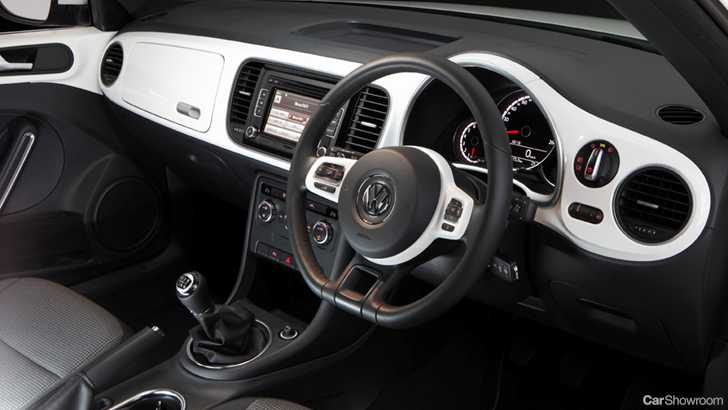 2013 VOLKSWAGEN BEETLE