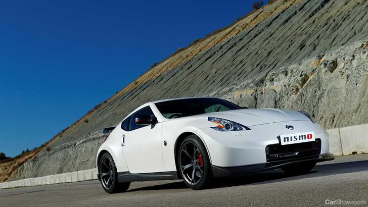 2013 NISSAN 370Z
