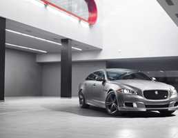 2013 JAGUAR XJ