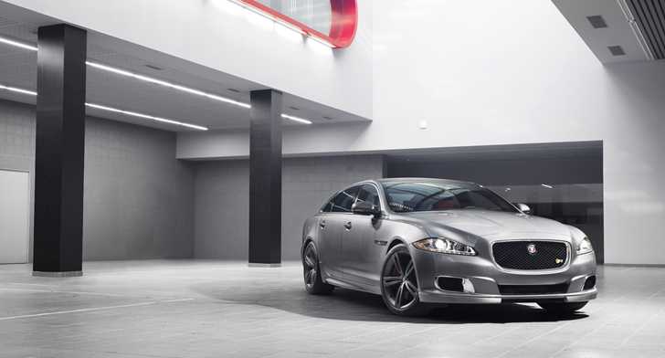 2013 JAGUAR XJ