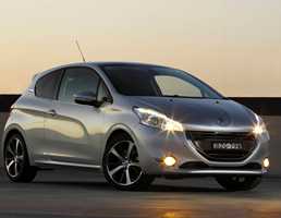 2013 PEUGEOT 208