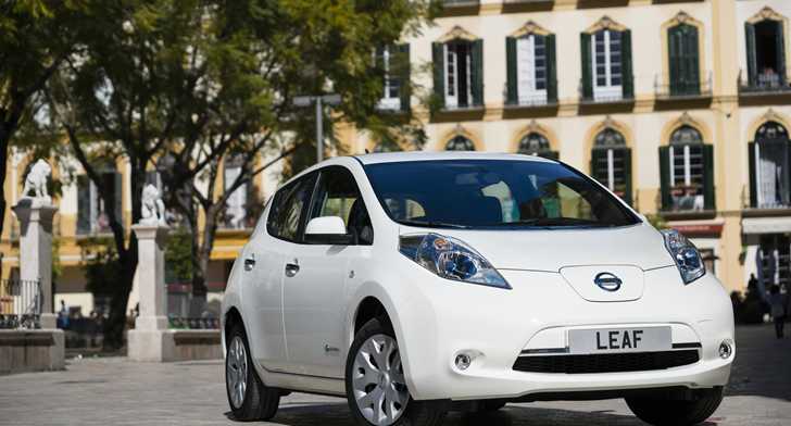 2013 NISSAN LEAF