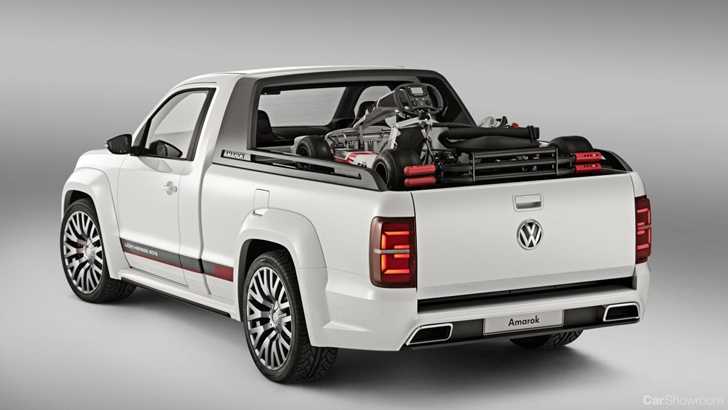 2013 VOLKSWAGEN AMAROK
