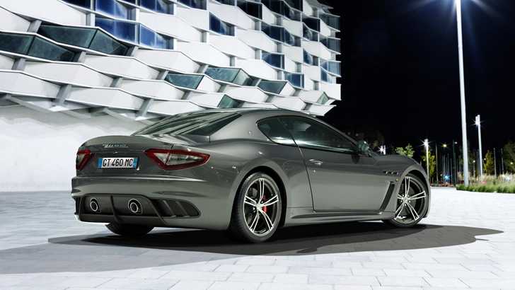 2013 MASERATI GRANCABRIO