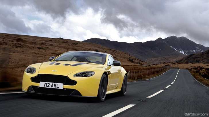 2013 ASTON MARTIN V12