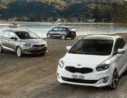 2013 KIA RONDO