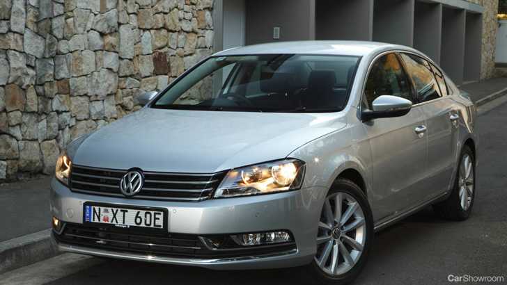 2013 VOLKSWAGEN PASSAT