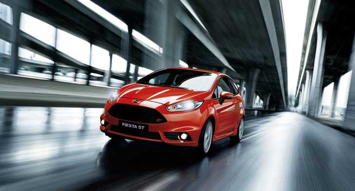 2013 FORD FIESTA