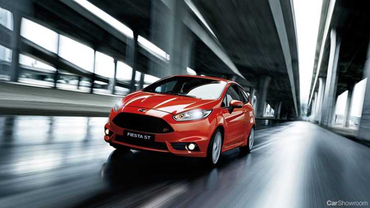 2013 FORD FIESTA