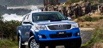 2013 TOYOTA HILUX