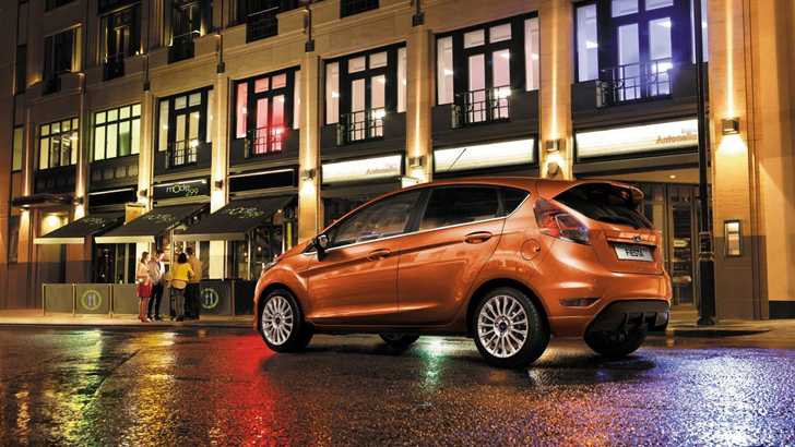2013 FORD FIESTA