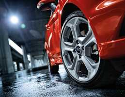 2013 FORD FIESTA